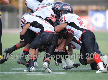 Thumbnail 1 in Terra Nova vs. Seaside (CIF CCS D3 Final) photogallery.