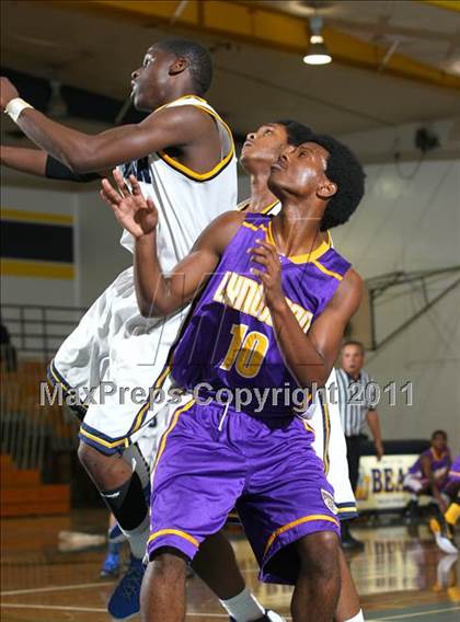 Thumbnail 2 in Lynwood @ Warren photogallery.