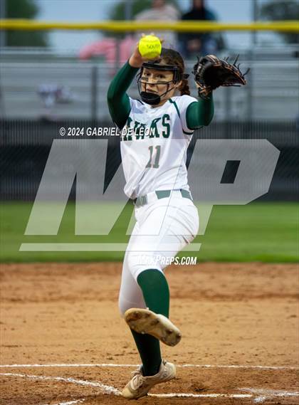 Thumbnail 3 in Weslaco East @ Harlingen South photogallery.