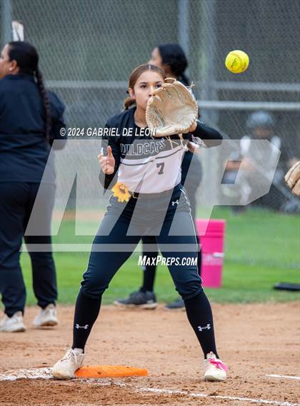 Thumbnail 1 in Weslaco East @ Harlingen South photogallery.