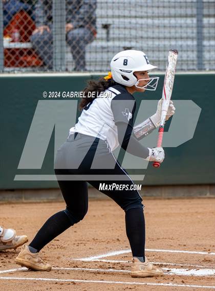 Thumbnail 3 in Weslaco East @ Harlingen South photogallery.