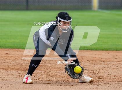 Thumbnail 2 in Weslaco East @ Harlingen South photogallery.