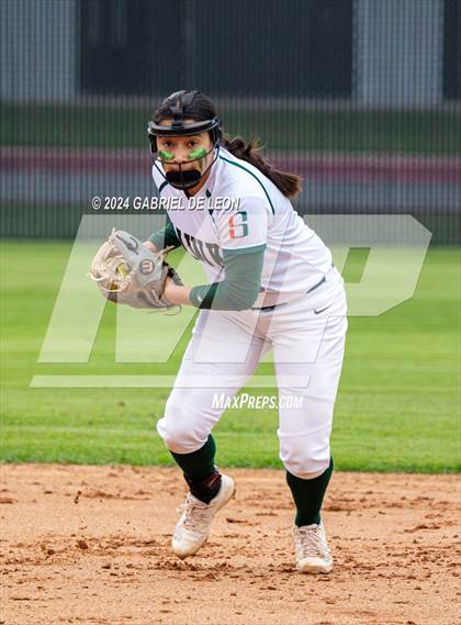 Thumbnail 1 in Weslaco East @ Harlingen South photogallery.