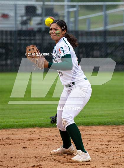 Thumbnail 2 in Weslaco East @ Harlingen South photogallery.