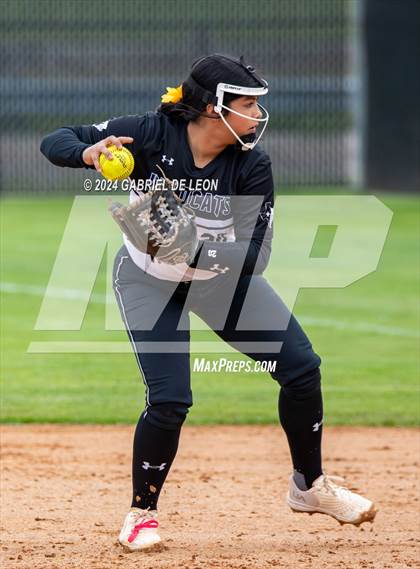 Thumbnail 1 in Weslaco East @ Harlingen South photogallery.