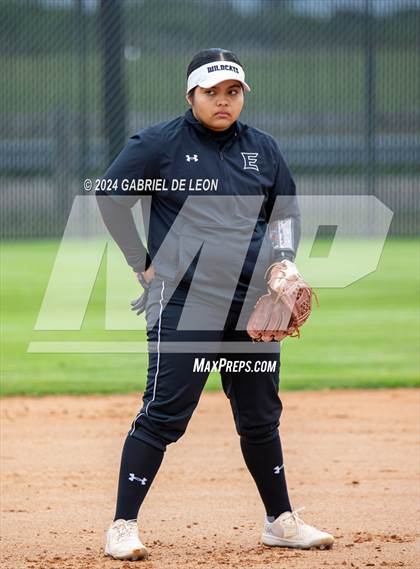 Thumbnail 2 in Weslaco East @ Harlingen South photogallery.