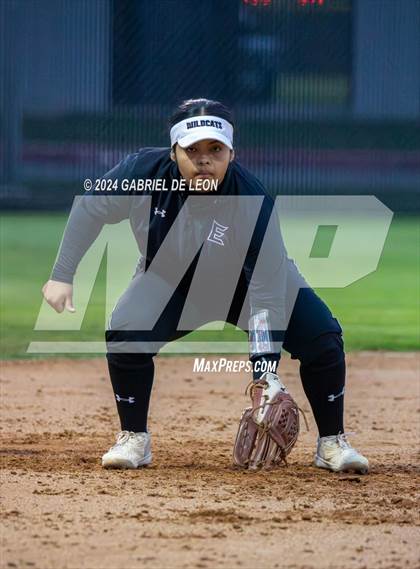 Thumbnail 3 in Weslaco East @ Harlingen South photogallery.