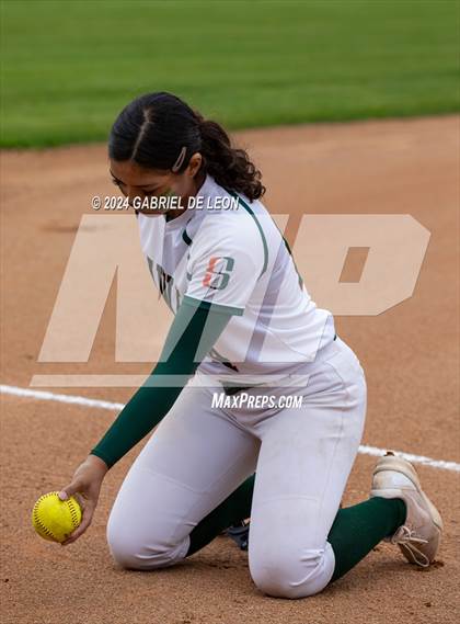 Thumbnail 2 in Weslaco East @ Harlingen South photogallery.