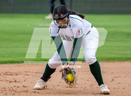 Thumbnail 3 in Weslaco East @ Harlingen South photogallery.