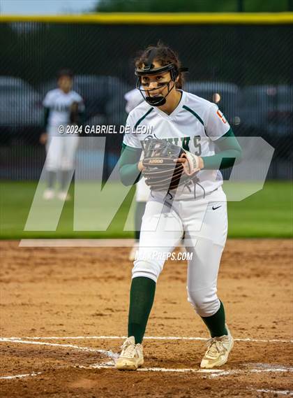 Thumbnail 1 in Weslaco East @ Harlingen South photogallery.