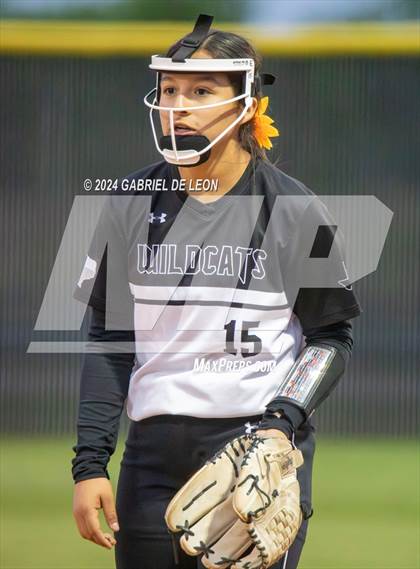 Thumbnail 1 in Weslaco East @ Harlingen South photogallery.