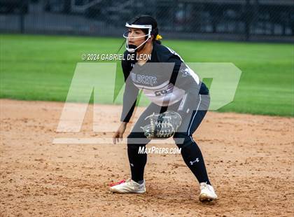 Thumbnail 1 in Weslaco East @ Harlingen South photogallery.