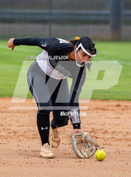 Thumbnail 3 in Weslaco East @ Harlingen South photogallery.