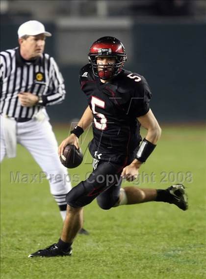 Thumbnail 2 in De La Salle vs. Centennial (CIF State D1 Final) photogallery.