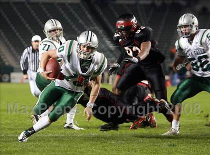 Thumbnail 3 in De La Salle vs. Centennial (CIF State D1 Final) photogallery.