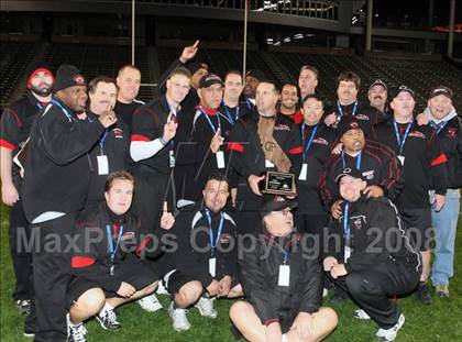 Thumbnail 1 in De La Salle vs. Centennial (CIF State D1 Final) photogallery.