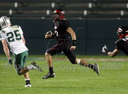 Thumbnail 1 in De La Salle vs. Centennial (CIF State D1 Final) photogallery.