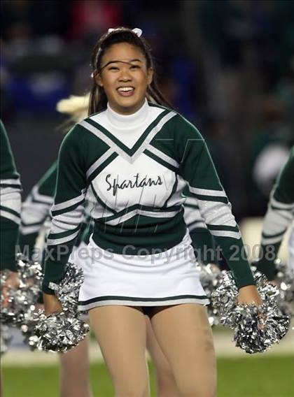 Thumbnail 1 in De La Salle vs. Centennial (CIF State D1 Final) photogallery.