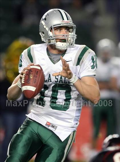 Thumbnail 1 in De La Salle vs. Centennial (CIF State D1 Final) photogallery.