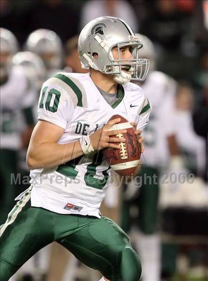 Thumbnail 3 in De La Salle vs. Centennial (CIF State D1 Final) photogallery.