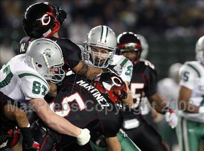 Thumbnail 2 in De La Salle vs. Centennial (CIF State D1 Final) photogallery.