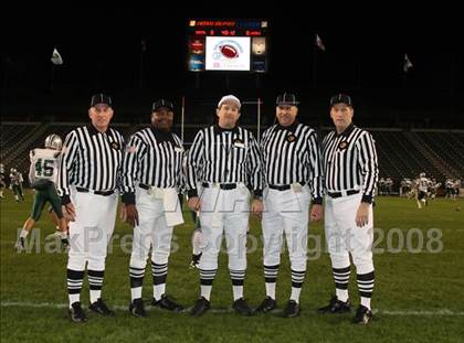 Thumbnail 1 in De La Salle vs. Centennial (CIF State D1 Final) photogallery.