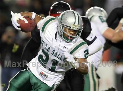 Thumbnail 2 in De La Salle vs. Centennial (CIF State D1 Final) photogallery.
