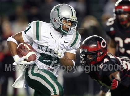 Thumbnail 2 in De La Salle vs. Centennial (CIF State D1 Final) photogallery.