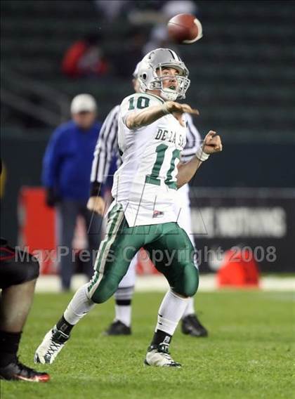 Thumbnail 3 in De La Salle vs. Centennial (CIF State D1 Final) photogallery.