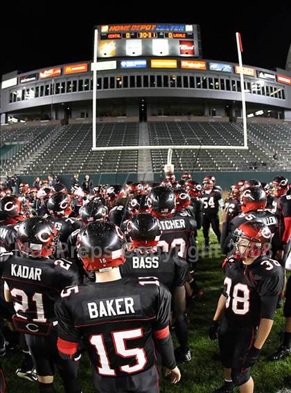 Thumbnail 3 in De La Salle vs. Centennial (CIF State D1 Final) photogallery.