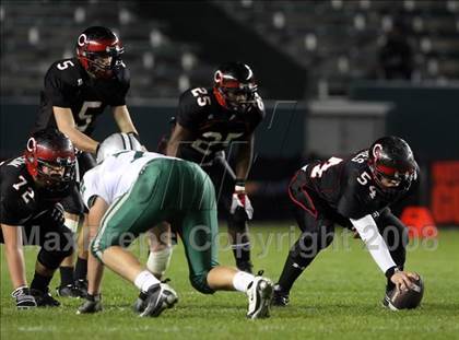 Thumbnail 2 in De La Salle vs. Centennial (CIF State D1 Final) photogallery.