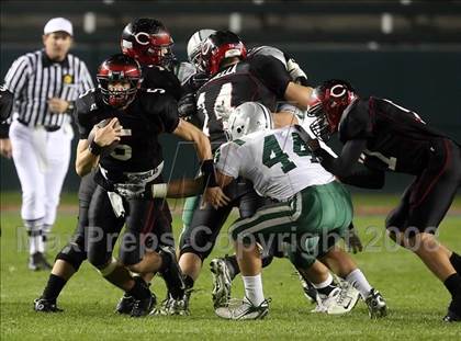 Thumbnail 3 in De La Salle vs. Centennial (CIF State D1 Final) photogallery.