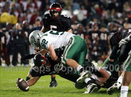 Thumbnail 1 in De La Salle vs. Centennial (CIF State D1 Final) photogallery.
