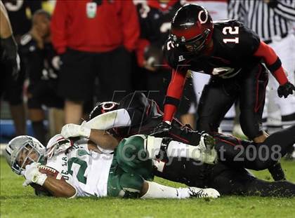 Thumbnail 1 in De La Salle vs. Centennial (CIF State D1 Final) photogallery.