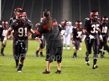 Thumbnail 3 in De La Salle vs. Centennial (CIF State D1 Final) photogallery.