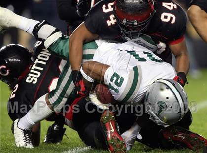 Thumbnail 3 in De La Salle vs. Centennial (CIF State D1 Final) photogallery.
