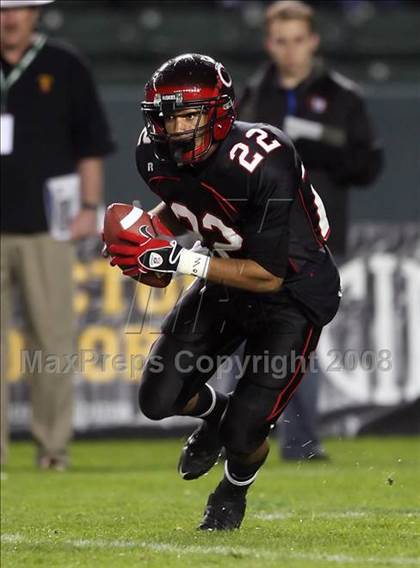 Thumbnail 1 in De La Salle vs. Centennial (CIF State D1 Final) photogallery.