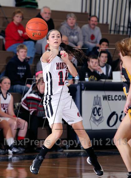 Thumbnail 3 in Venango Catholic vs Moniteau (Wice-Hart Memorial) photogallery.