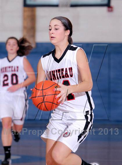 Thumbnail 2 in Venango Catholic vs Moniteau (Wice-Hart Memorial) photogallery.