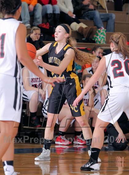 Thumbnail 2 in Venango Catholic vs Moniteau (Wice-Hart Memorial) photogallery.