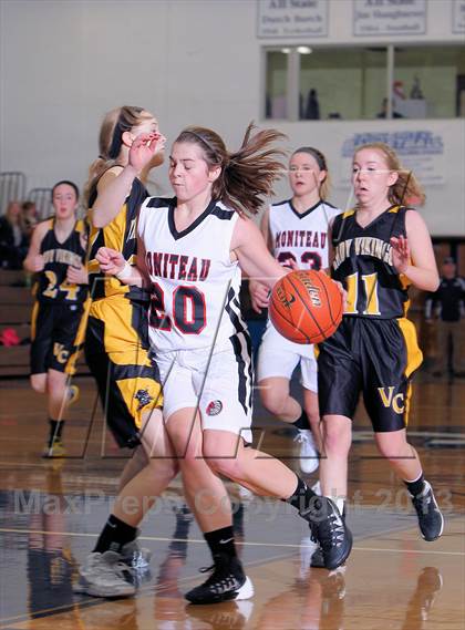 Thumbnail 3 in Venango Catholic vs Moniteau (Wice-Hart Memorial) photogallery.