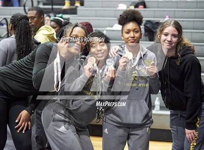 Thumbnail 3 in Oakleaf (Awards) photogallery.
