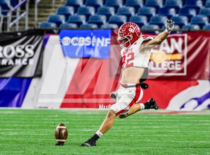 Thumbnail 1 in North Attleborough vs Mansfield (MIAA Division 3 Final) photogallery.