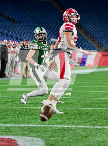 Thumbnail 2 in North Attleborough vs Mansfield (MIAA Division 3 Final) photogallery.