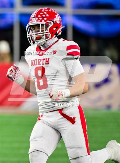 Thumbnail 1 in North Attleborough vs Mansfield (MIAA Division 3 Final) photogallery.