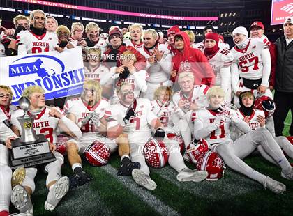 Thumbnail 1 in North Attleborough vs Mansfield (MIAA Division 3 Final) photogallery.