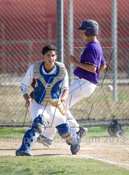 Thumbnail 3 in Don Lugo [Antonio] vs. Diamond Bar photogallery.