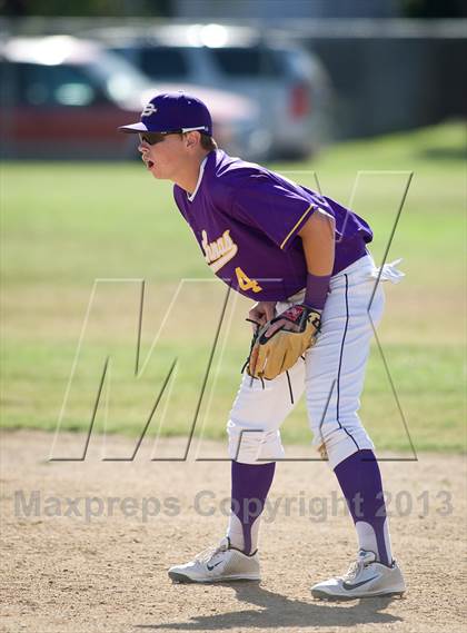 Thumbnail 3 in Don Lugo [Antonio] vs. Diamond Bar photogallery.