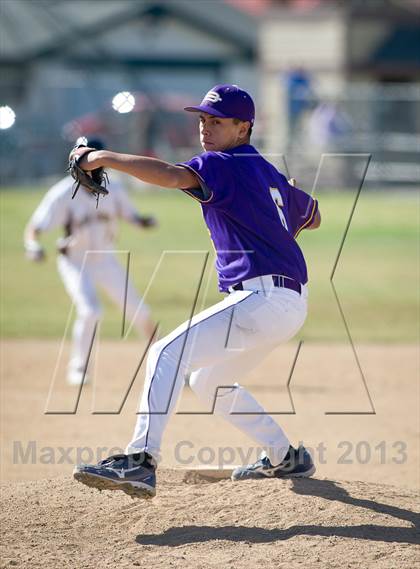 Thumbnail 2 in Don Lugo [Antonio] vs. Diamond Bar photogallery.