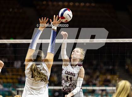 Thumbnail 1 in Swink vs. Vail Christian (CHSAA 2A Round 1) photogallery.